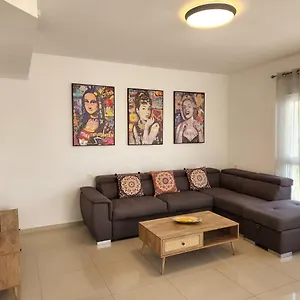 Melony Al Hyam אילת