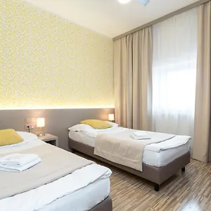 Akat Guest house
