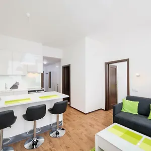  Apartment Near Centre With Parking Place