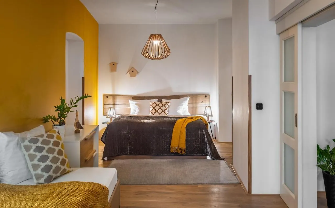 4 Trees Apartments By Adrez contacts